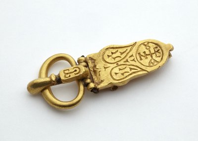Buckle by Byzantine